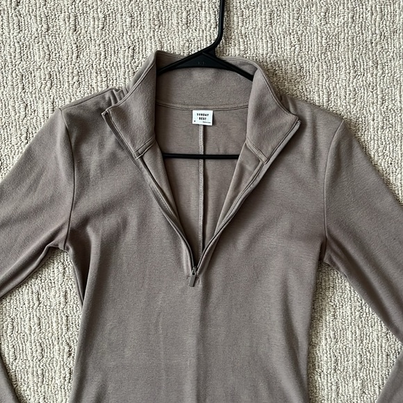Aritzia Sunday Best Taupe Gray Beige Half-Zip Mock neck Long Sleeve Mini Dress M - Picture 5 of 9